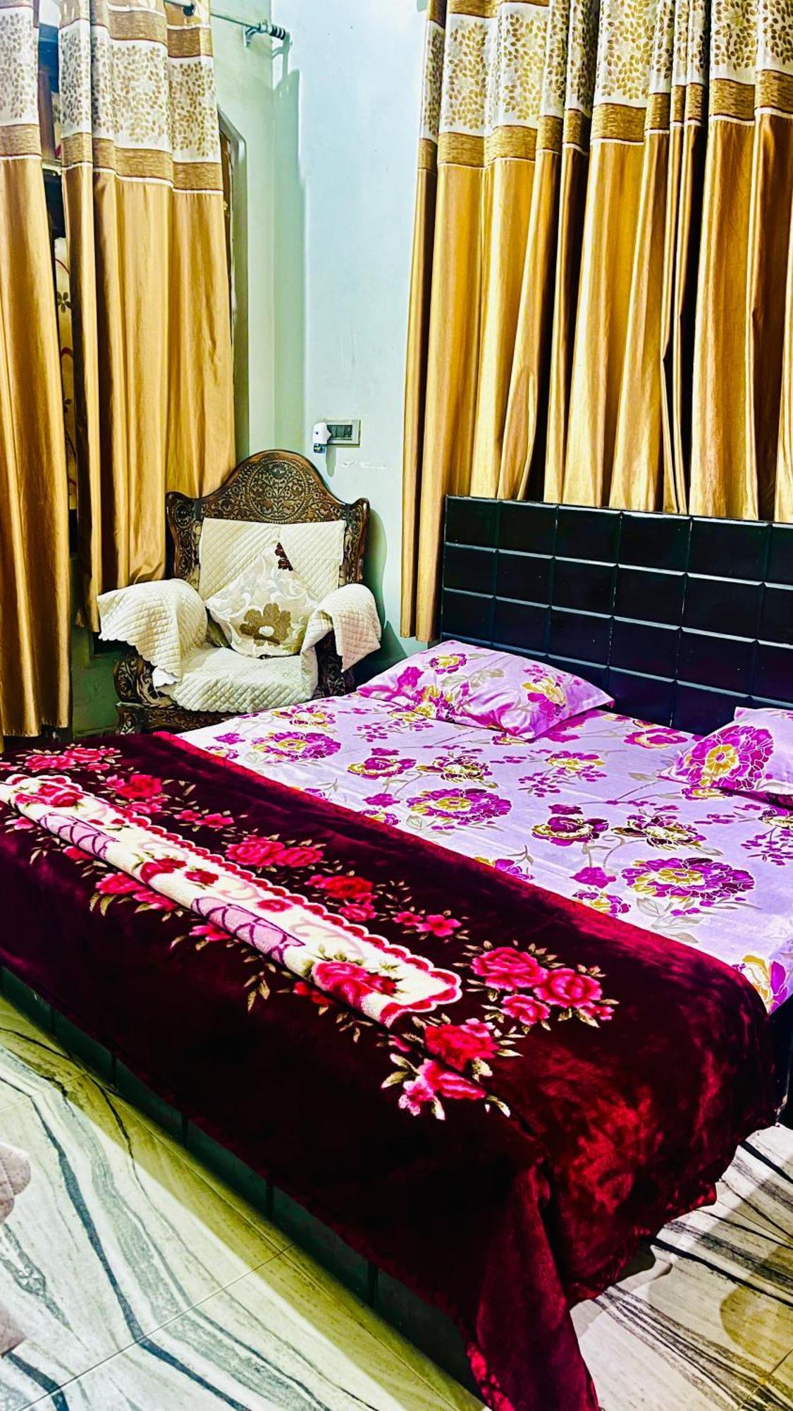 Chandan Homestay Prayagraj Exterior foto